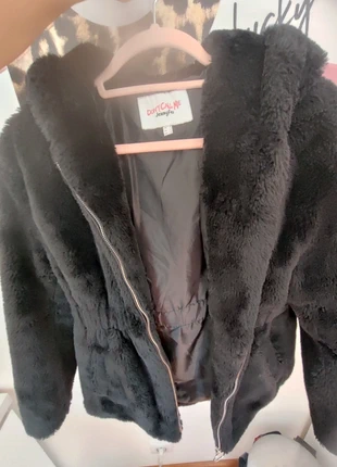 🤍 Veste en fausse fourrure Jennyfer – Douce, chaude & tendance !, marca: Jennyfer, estado: Muito bom, tamanho: S / 36 / 8, €20.00, €21.70 inclui Proteção do Comprador