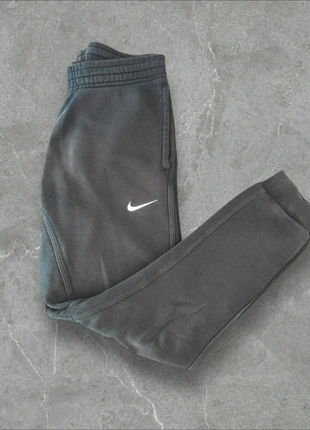 Jogging Nike Bleu Marine Taille S, marca: Nike, estado: Muito bom, tamanho: S, €25.00, €26.95 inclui Proteção do Comprador