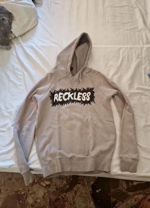 Felpa grigia con cappuccio, marke: Reckless Scholars, zustand: Neu, größe: M, 4,00 €, 4,90 € inklusive Vinted-Käuferschutz