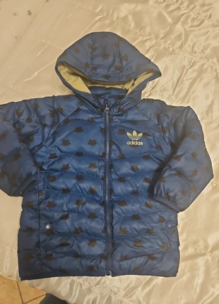 Piumino adidas, marca: adidas, estado: Bom, tamanho: 4 anos / 104 cm, €9.00, €10.15 inclui Proteção do Comprador