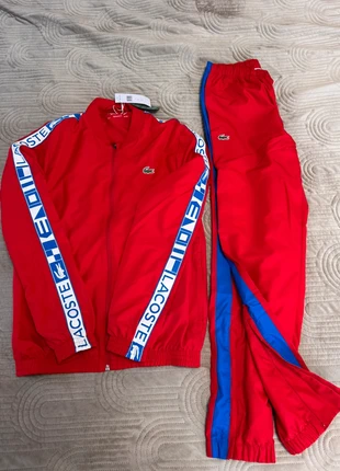 Chandal Lacoste, marke: Lacoste, zustand: Neu, mit Etikett, größe: XS, 90,00 €, 95,20 € inklusive Vinted-Käuferschutz