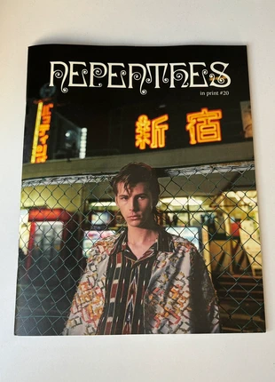 Nepenthes Needles Magazine, état: Très bon état, 45,00 €, 47,95 € Protection acheteurs (Pro) incluse