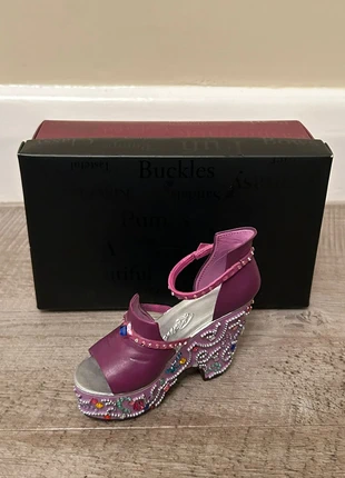 Boxed Vintage 2000 Just The Right Shoe ‘Mardi Gras’ by Raine, brand: just the right shoe, condition: New without tags, £7.00, £8.05 includes Buyer Protection