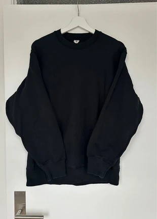 Arket Oversized Heavy Sweater, merk: ARKET, staat: Heel goed, maat: S, € 30,00, € 32,20 inclusief Kopersbescherming