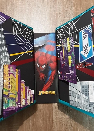 Cadre deco Spider Man, marke: Unique, zustand: Sehr gut, 15,00 €, 16,45 € inklusive Vinted-Käuferschutz