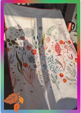 1 Plaid boutis fleur des champs Françoise Saget, marque: Francoise Saget, état: Neuf sans étiquette, taille: 120 x 160 cm, 8,00 €, 9,10 € Protection acheteurs incluse