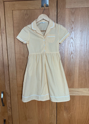 yellow school dress, brand: Marks & Spencer, condition: New without tags, size: 9 years / 134 cm, £3.00, £3.54 includes Buyer Protection