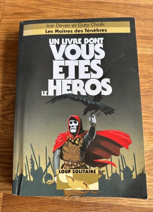un livre dont vous êtes le héros les maîtres des ténèbres, état: Très bon état, 6,00 €, 7,00 € Protection acheteurs incluse