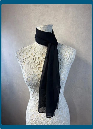 Foulard noir léger en voile – Lot MI30, condition: Very good, €7.10, €8.16 includes Buyer Protection Pro