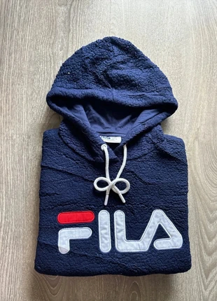 Sweat à capuche Fila bleu marine effet moumoute - taille L - manches longues, marke: FILA, zustand: Sehr gut, größe: L, 18,99 €, 20,64 € inklusive Vinted-Käuferschutz