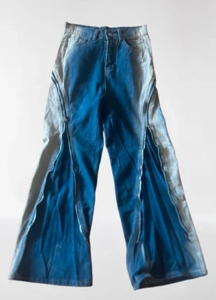 flared jeans, merk: Opium, staat: Nieuw zonder prijskaartje, maat: M / 38 / 10, € 38,00, € 40,60 inclusief Kopersbescherming