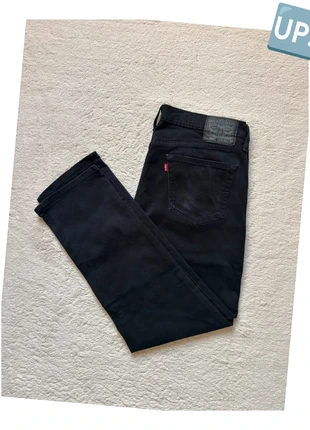 Pantalon jean Levi’s 541 vintage 00’s - Noir - Coupe droite - 34x32 (FR44), merk: Levi's, staat: Heel goed, maat: W34 | FR 44, € 29,90, € 32,10 inclusief Kopersbescherming Pro