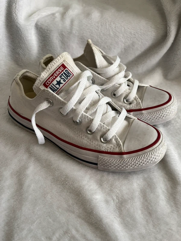 👟 Converse Chuck Taylor All Star basses – Blanches – Pointure 35 - photo numéro 2