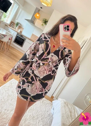 Robe casual noire et Lila rose 🌸, marque: sans marque, état: Très bon état, taille: M / 38 / 10, 12,00 €, 13,30 € Protection acheteurs incluse