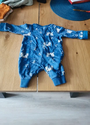 Pizama, condizioni: Buone, taglia: 3-6 mesi / 62 cm, €1.00, €1.75 include la Protezione acquisti