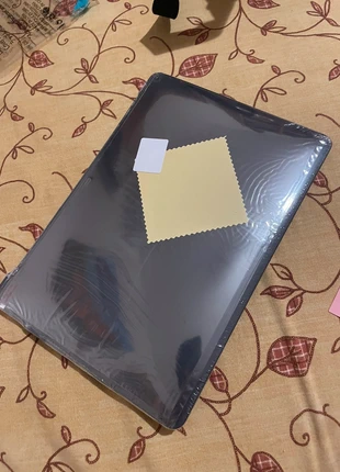 Cover MacBook Air 13, marque: MAC, état: Neuf avec étiquette, 10,00 €, 11,20 € Protection acheteurs incluse