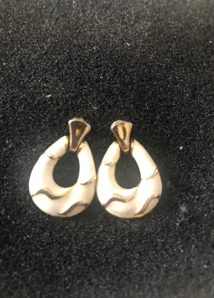 Boucles d'Oreilles Vintage Émaillées Blanc doré, marque: Vintage, état: Satisfaisant, 3,00 €, 3,85 € Protection acheteurs incluse