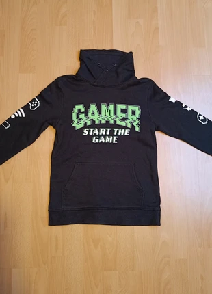 Sweat Gamer Rétro H&M enfant 12-14 ans, marke: H&M, zustand: Sehr gut, größe: 13 Jahre / 158, 6,00 €, 7,00 € inklusive Vinted-Käuferschutz
