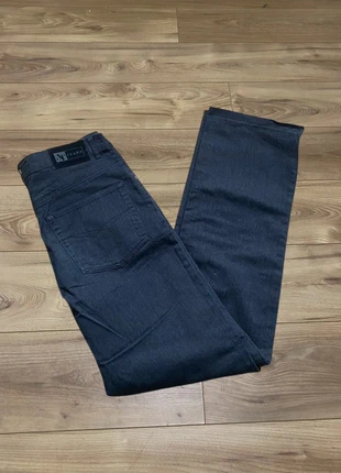 Jean noir Armani Jeans homme - coupe droite - Taille W28 (FR 38)., marca: Armani Jeans, estado: Muy bueno, tamaño: W28 | ES 38, 18,00 €, 19,60 € Protección al comprador incluida