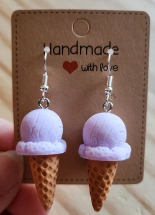 Oorbellen ijshoorntje lila, brand: Handmade, condizioni: Nuovo senza cartellino, €3.00, €3.85 include la Protezione acquisti