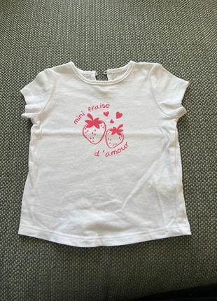 T-shirtje LH, merk: LH, staat: Heel goed, maat: 6-9 maanden / 68 cm, € 1,00, € 1,75 inclusief Kopersbescherming