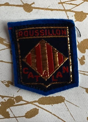 Écusson / blason à coudre ville de Roussillon, condition: New without tags, €1.00, €1.75 includes Buyer Protection Pro