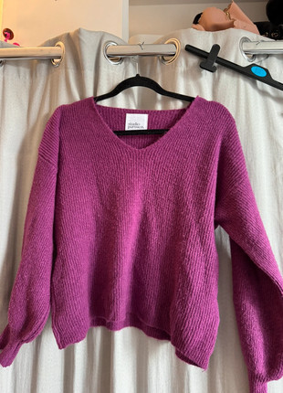 Pull en laine fuchsia studio parisien, marque: Studio Parisien, état: Très bon état, taille: M / 38 / 10, 10,00 €, 11,20 € Protection acheteurs incluse