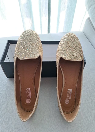 Sabrinas douradas, merk: Claudia, staat: Heel goed, maat: 38, € 2,50, € 3,33 inclusief Kopersbescherming