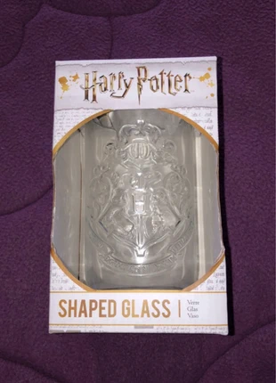 Shaped glass Verre Poudlard Harry Potter neuf emballé, merk: Harry Potter, staat: Nieuw met prijskaartje, € 15,00, € 16,45 inclusief Kopersbescherming