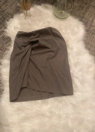 Jupe Taupe Sisley Taille 40, marque: Sisley, état: Neuf sans étiquette, taille: L / 40 / 12, 15,00 €, 16,45 € Protection acheteurs incluse