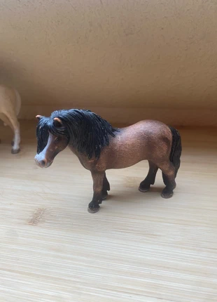 Poney Dartmoor Schleich, marke: Schleich, zustand: Gut, größe: 3 Jahre / 98, 10,00 €, 11,20 € inklusive Vinted-Käuferschutz