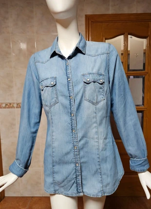 Camisa vaquera Stradivarius talla L, marque: Stradivarius, état: Très bon état, taille: L / 40 / 12, 10,00 €, 11,20 € Protection acheteurs incluse