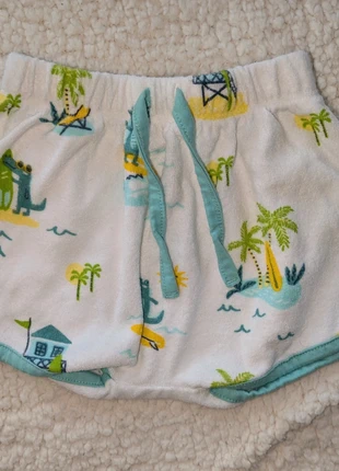 Short matière éponge, merk: Du Pareil au Même, staat: Nieuw zonder prijskaartje, maat: 6-9 maanden / 68 cm, € 3,00, € 3,85 inclusief Kopersbescherming