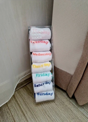 Meisjes sokken set x7, staat: Nieuw met prijskaartje, maat: EU 22 - 24, € 3,50, € 4,38 inclusief Kopersbescherming