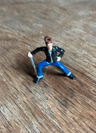 Nestle figurine indiana jones, merk: Collection, staat: Goed, maat: Prematuur, tot 44 cm, € 1,00, € 1,75 inclusief Kopersbescherming