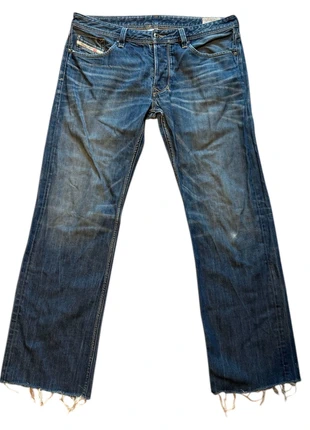 Diesel Larkee Jeans W36 L32 – Straight Fit, Vintage, marque: Diesel, état: Très bon état, taille: W36 | FR 46, 35,00 €, 37,45 € Protection acheteurs incluse