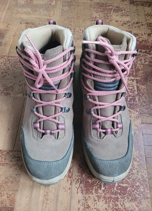 Botas de caminhada Quechua -Trek 100 leather, marque: Quechua, état: Neuf sans étiquette, taille: 40, 20,00 €, 21,70 € Protection acheteurs incluse