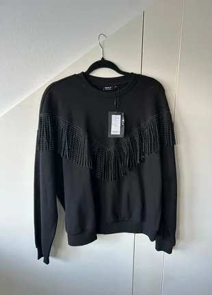 Nieuwe Only trui met rufles met kaartje maat M, marque: ONLY, état: Neuf avec étiquette, taille: M / 38 / 10, 17,50 €, 19,08 € Protection acheteurs incluse