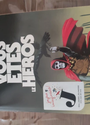 Livre dont vous êtes le héros loup Solitaire tome 1, état: Bon état, 6,00 €, 7,00 € Protection acheteurs incluse