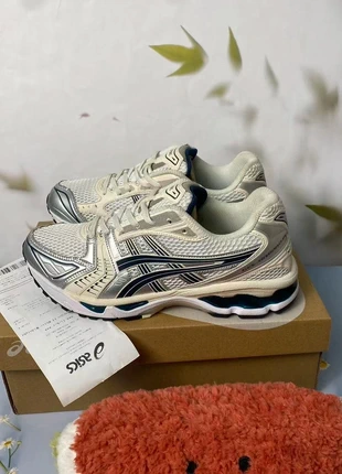 Asics gel kayano 14, brand: Asics, condition: New with tags, size: 39, €60.00, €63.70 includes Buyer Protection