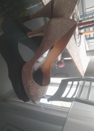 Escarpins mordorée, bout ouvert, marque: Regard, état: Bon état, taille: 36, 18,00 €, 19,60 € Protection acheteurs incluse