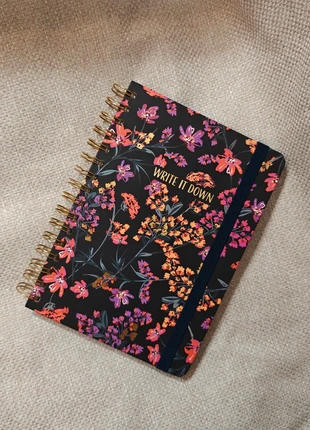 Notebook A5 hard cover, état: Neuf avec étiquette, 4,00 €, 4,90 € Protection acheteurs incluse