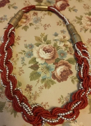 Collar Statement Cuentas Coral/Rojo y Plata, marca: El Corte Inglés, estado: Muito bom, €3.22, €4.08 inclui Proteção do Comprador