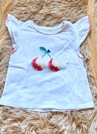 T-shirt manches courtes cerises, marca: Obaïbi, estado: Muy bueno, tamaño: 6-9 meses / 68 cm, 4,50 €, 5,43 € Protección al comprador incluida