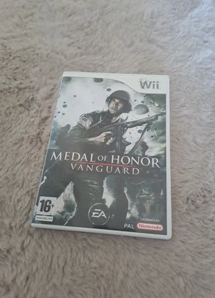 Medal of honor vanguard wii spel, staat: Heel goed, € 2,00, € 2,80 inclusief Kopersbescherming
