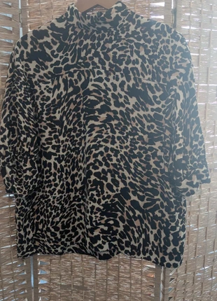 Zara woman 3/4 sleeve high neck zip back top size small ;CMC, brand: Zara, condition: Very good, size: S / 8, £6.50, £7.53 includes Buyer Protection Pro