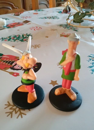 2 figurines Astérix, condition: Very good, size: 3 years / 98 cm, €1.00, €1.75 includes Buyer Protection
