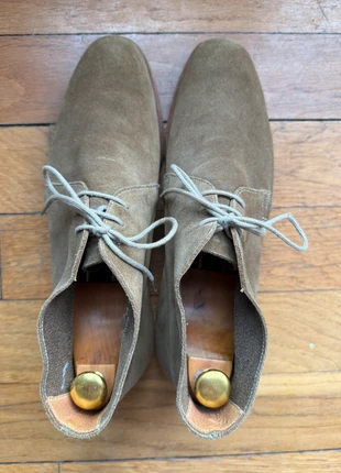 Crockett & Jones Chukka size 8 1/2 UK, marke: Crockett & Jones, zustand: Sehr gut, größe: 42.5, 350,00 €, 368,20 € inklusive Vinted-Käuferschutz