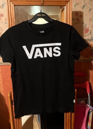 XS vans top women’s, brand: Vans, condition: Very good, size: XS / 6, £3.00, £3.85 includes Buyer Protection