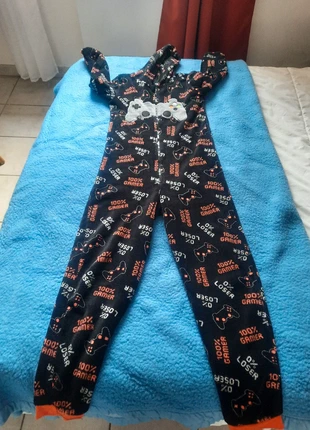 Pyjama ados, marke: Zeeman, zustand: Sehr gut, größe: 13 Jahre / 158, 3,00 €, 3,85 € inklusive Vinted-Käuferschutz
